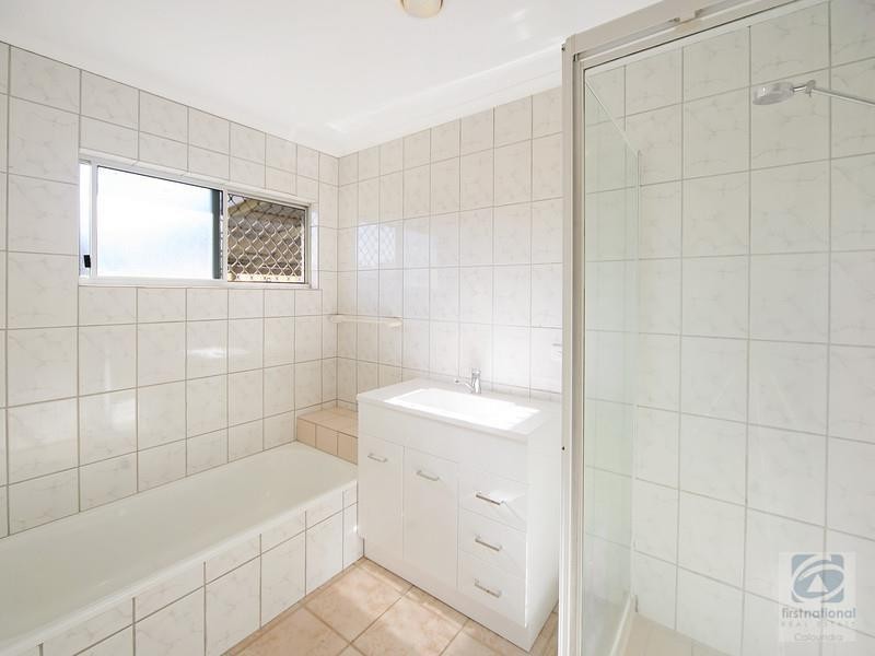 4 Warloo Street, Wurtulla QLD 4575