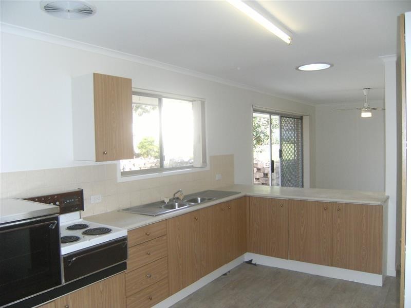 9 Matilda Crescent, Battery Hill QLD 4551