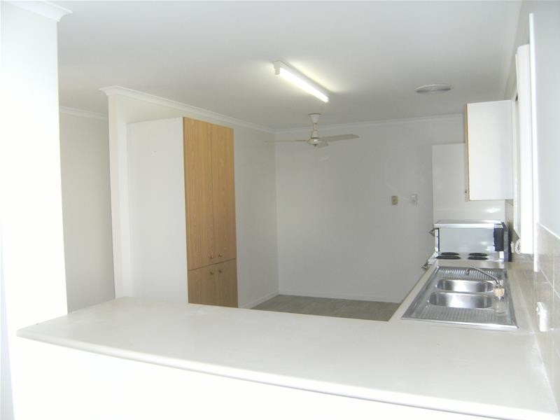 9 Matilda Crescent, Battery Hill QLD 4551