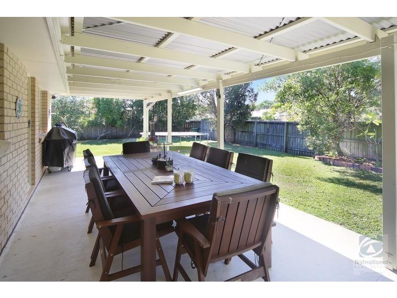 2 Bellevue Street, Little Mountain QLD 4551