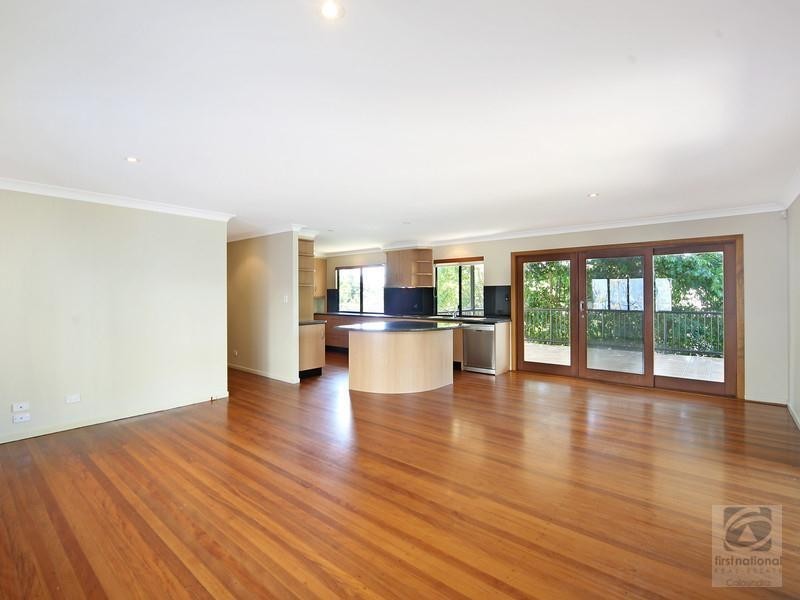 6 Ernest Street, Kings Beach QLD 4551