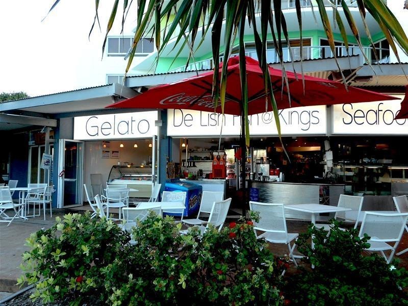 6 Ernest Street, Kings Beach QLD 4551