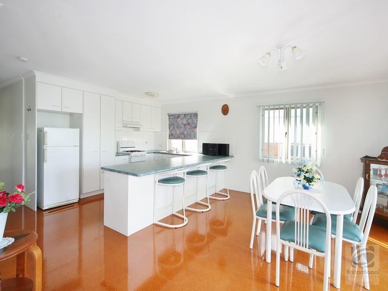 20 Cook Street, Golden Beach QLD 4551