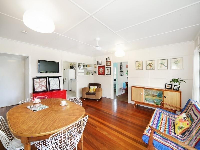 15 Oxley Street, Golden Beach QLD 4551