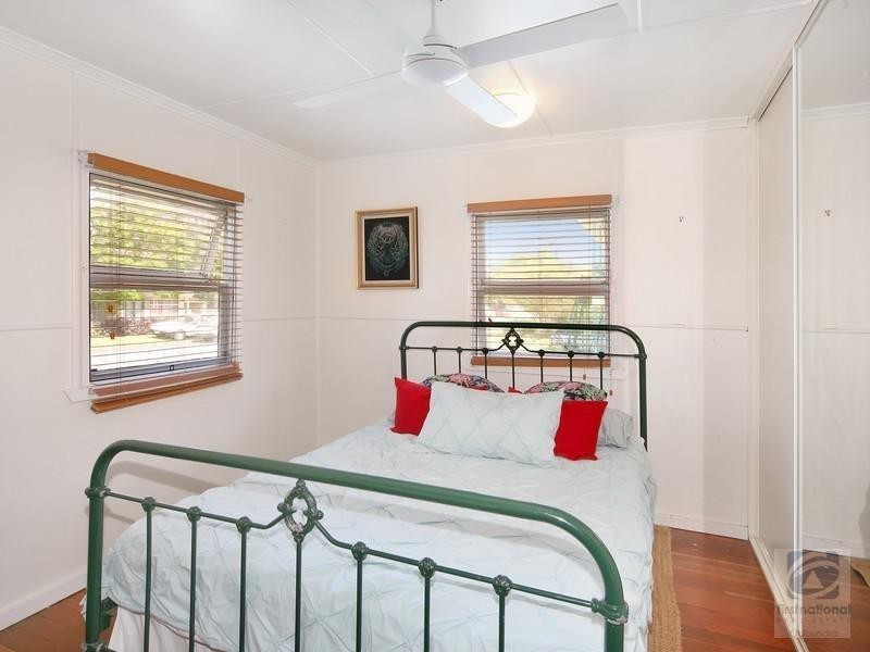 15 Oxley Street, Golden Beach QLD 4551