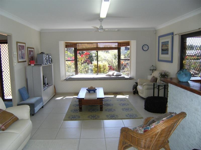 128 Beerburrum Street, Aroona QLD 4551