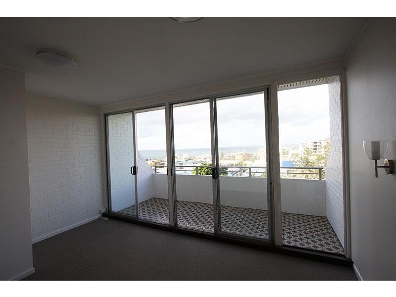 8/12 Queen Street, Kings Beach QLD 4551