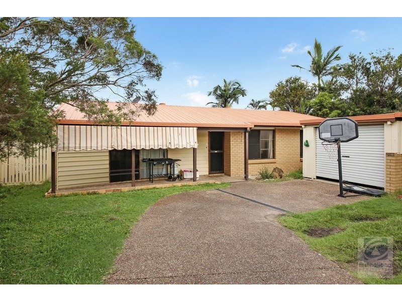 5 Messines Road, Aroona QLD 4551