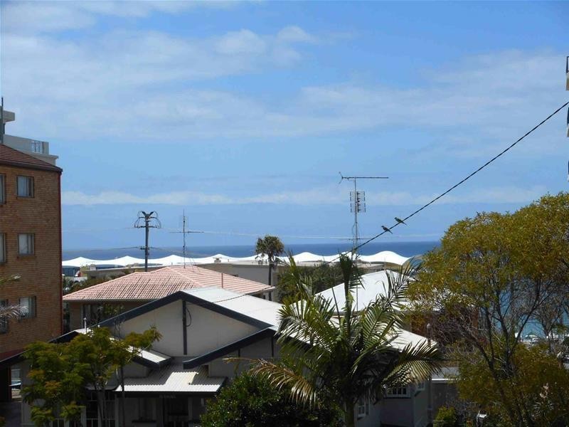 31 Moreton Parade, Kings Beach QLD 4551