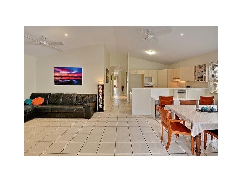 19 Oakdale Circuit, Currimundi QLD 4551