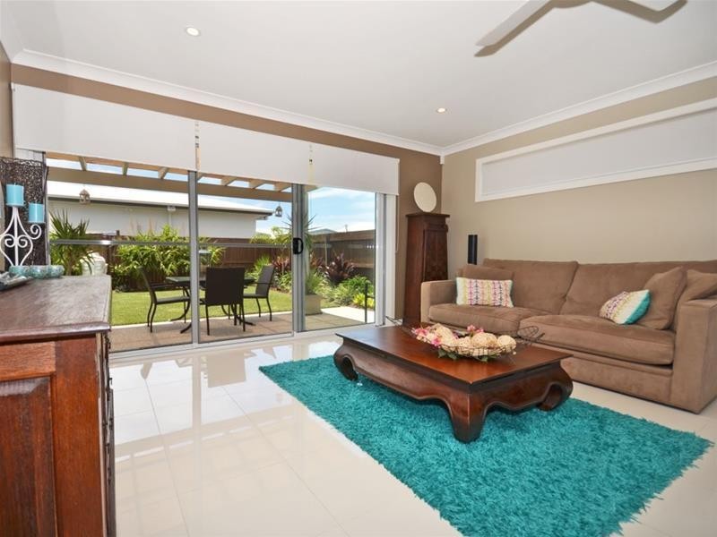20 Cobalt Crescent, Caloundra West QLD 4551