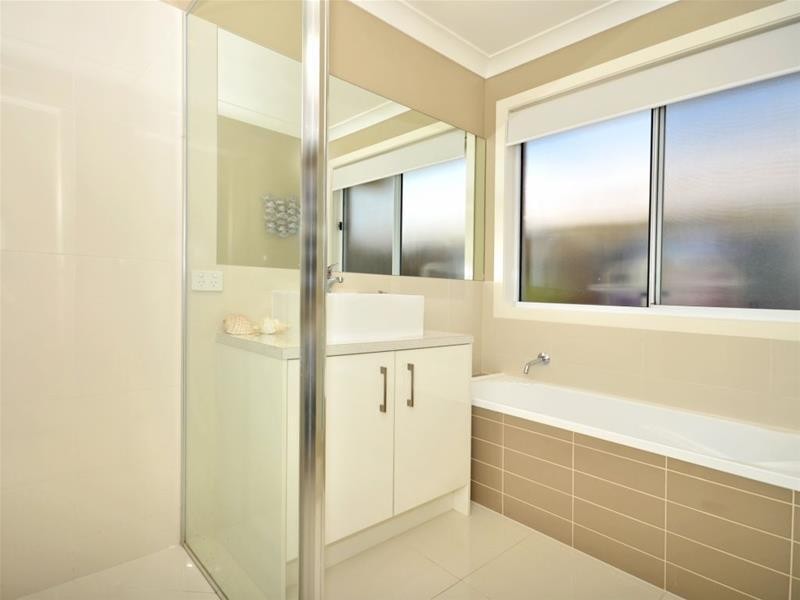 20 Cobalt Crescent, Caloundra West QLD 4551