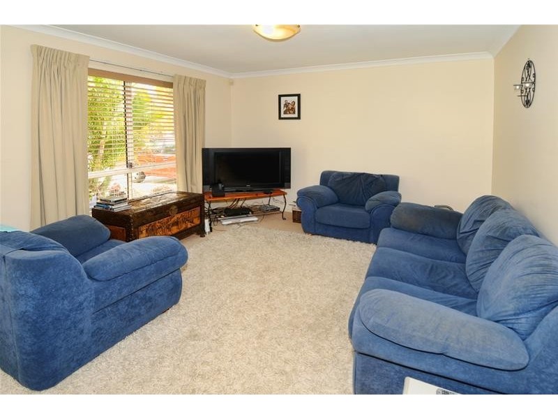 17 St James Court, Little Mountain QLD 4551