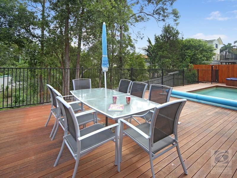 24 Grey Gum Drive, Little Mountain QLD 4551