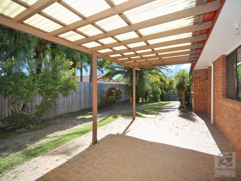 46 Enfield Cr, Battery Hill QLD 4551