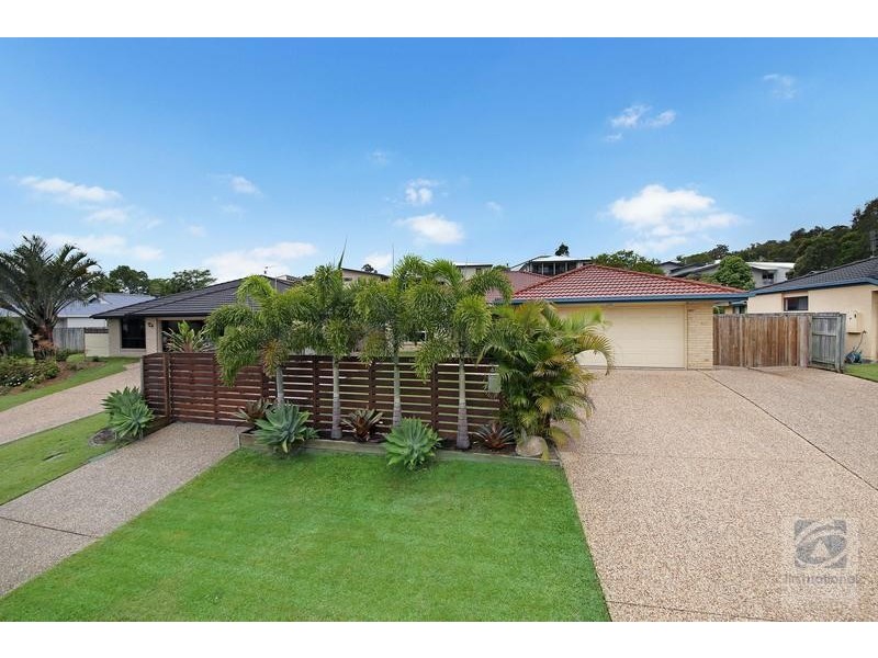 45 Bellevue Drive, Little Mountain QLD 4551