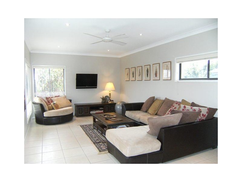 21 Tall Trees Way, Little Mountain QLD 4551