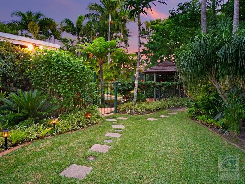 14 Homestead Drive, Little Mountain QLD 4551