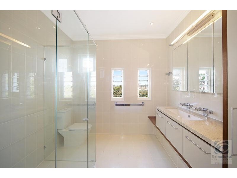 4 McIlwraith Street, Moffat Beach QLD 4551