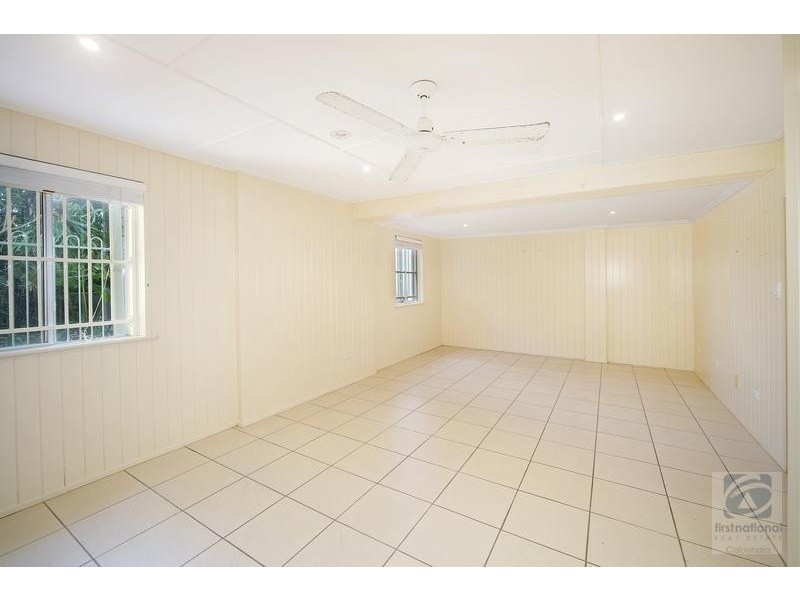 4 McIlwraith Street, Moffat Beach QLD 4551