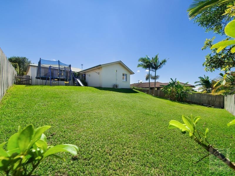 19 Berkley Place, Little Mountain QLD 4551