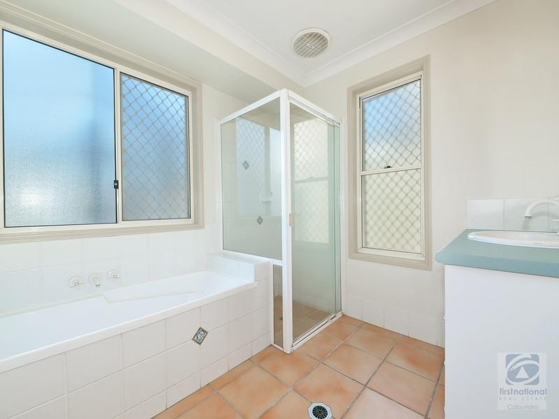 19 Berkley Place, Little Mountain QLD 4551