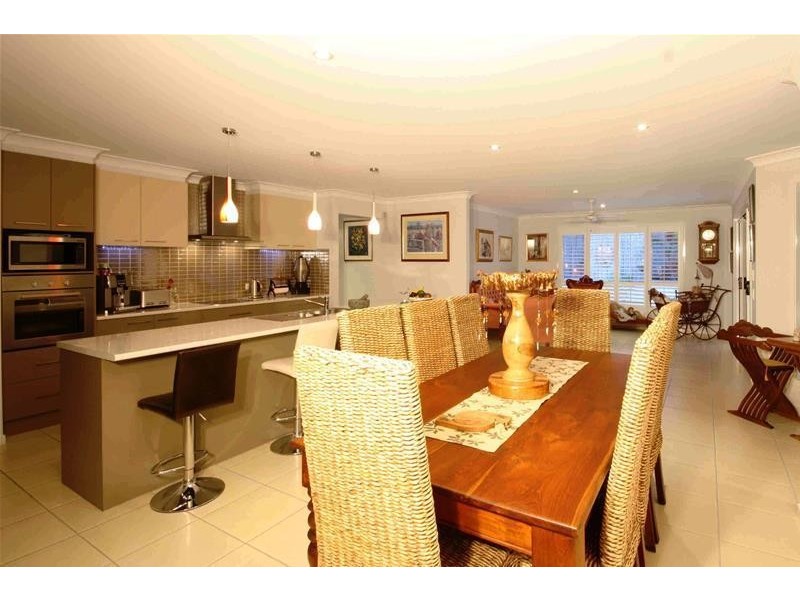 10 The Dales Crescent, Little Mountain QLD 4551