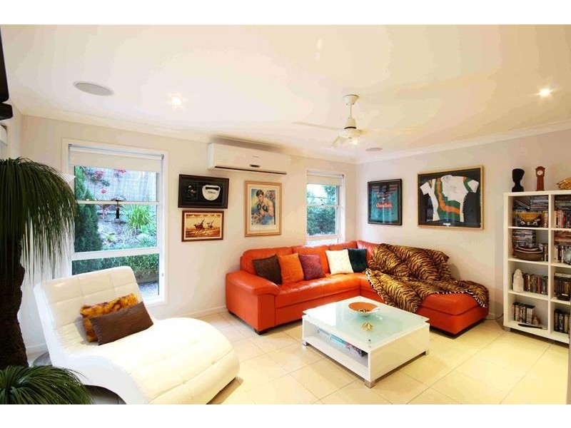 10 The Dales Crescent, Little Mountain QLD 4551