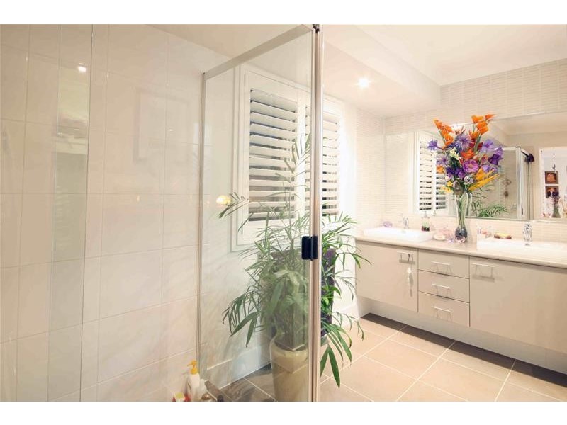 10 The Dales Crescent, Little Mountain QLD 4551