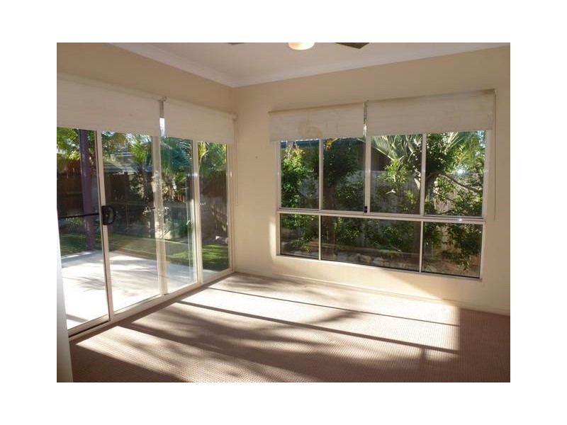 1 Norman Court, Caloundra West QLD 4551