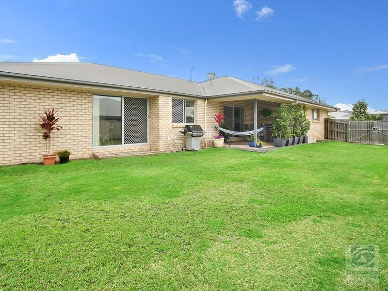 7 Middle Creek Road, Little Mountain QLD 4551