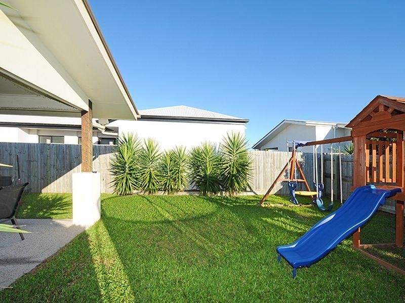 3 Scribbly Gum Drive, Meridan Plains QLD 4551