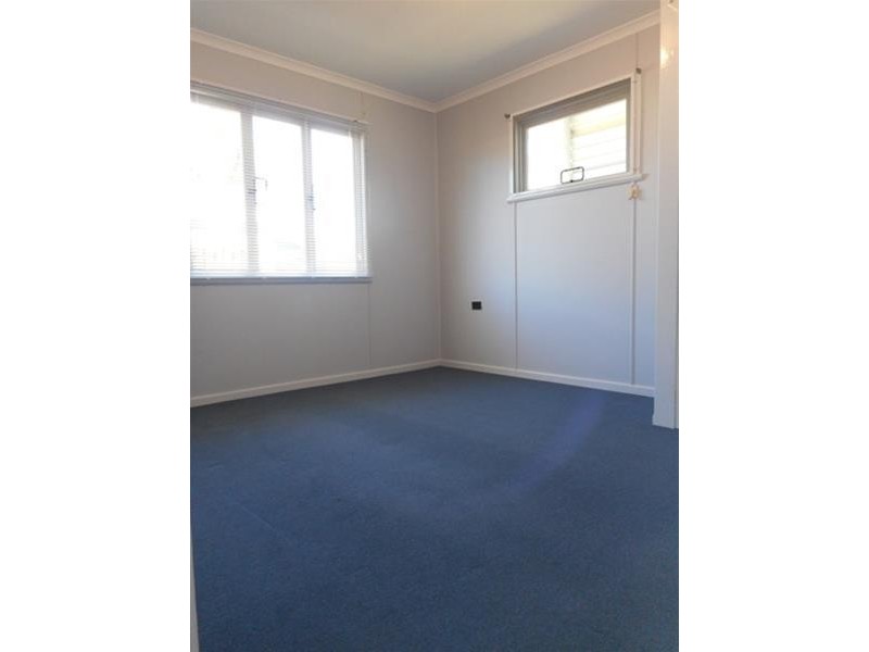 42 Palmer Avenue, Golden Beach QLD 4551