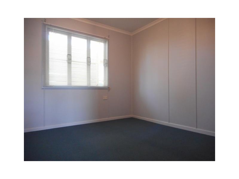 42 Palmer Avenue, Golden Beach QLD 4551