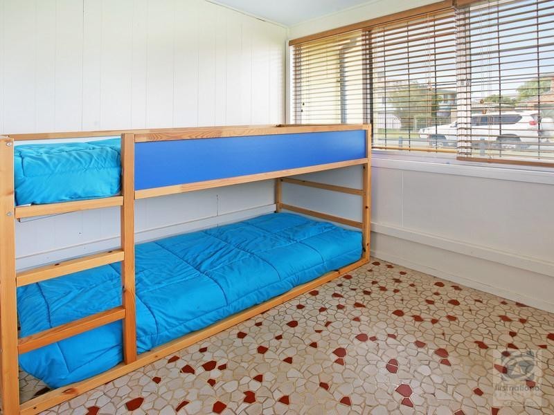 3 Oxley Street, Golden Beach QLD 4551