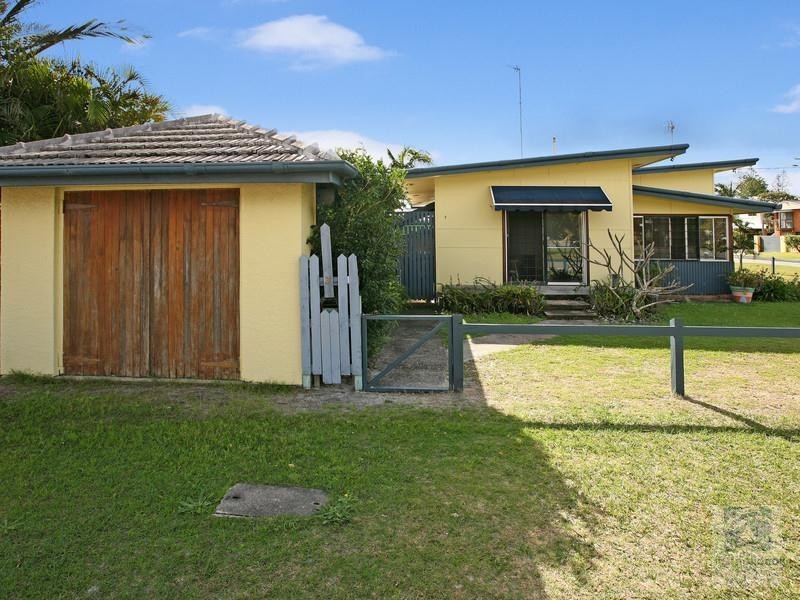 3 Oxley Street, Golden Beach QLD 4551