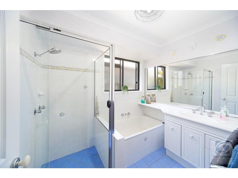 9  Azalea Place, Currimundi QLD 4551