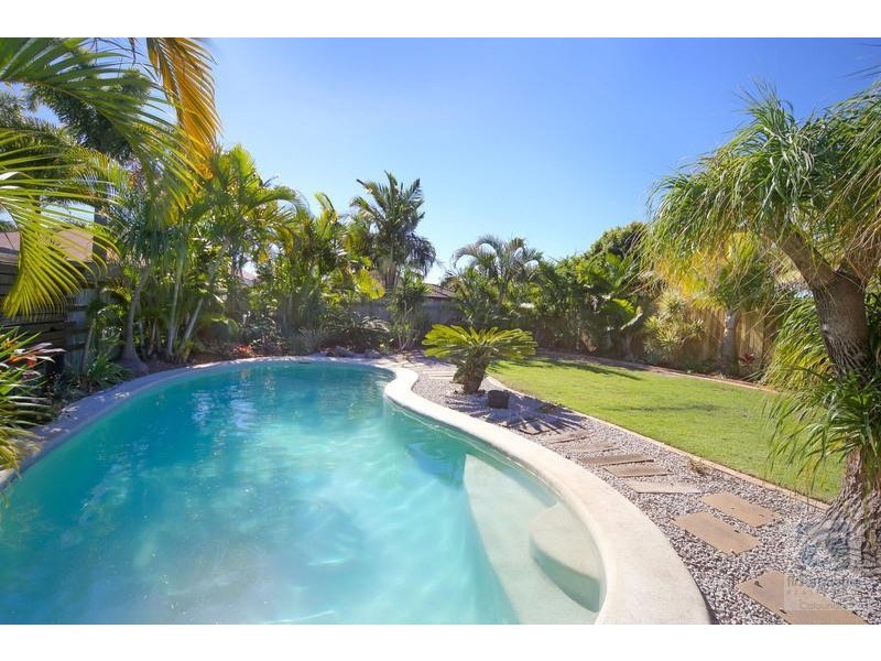 9  Azalea Place, Currimundi QLD 4551