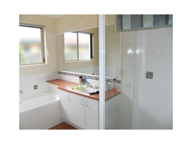 28  Caulfield Close, Little Mountain QLD 4551