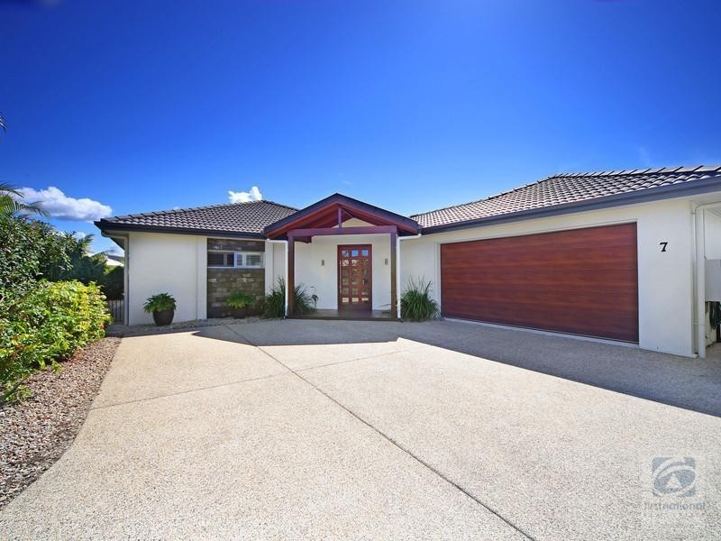 7 Mansell Street, Meridan Plains QLD 4551