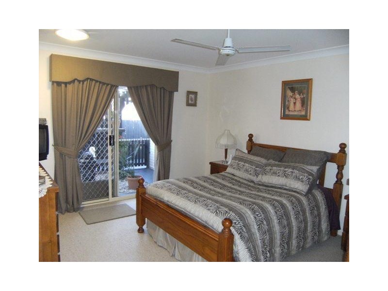 6 Bongaree Drive, Pelican Waters QLD 4551