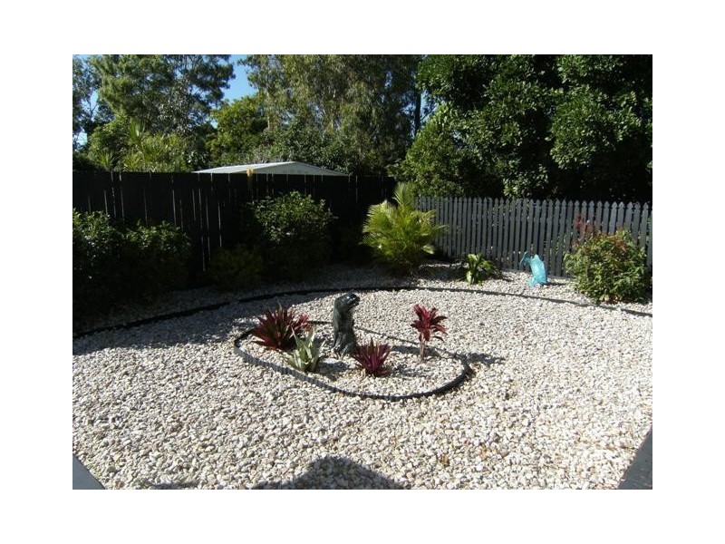 6 Bongaree Drive, Pelican Waters QLD 4551