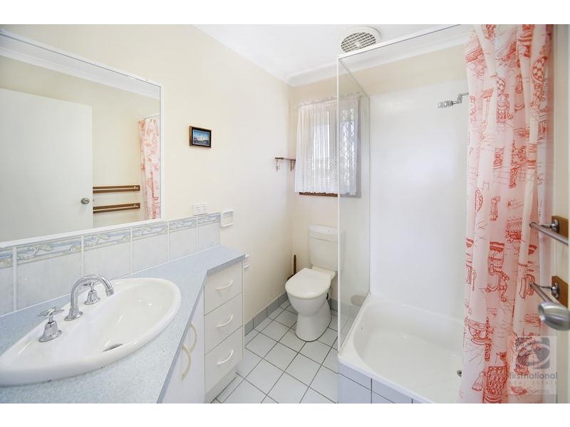 11 Drake Street, Golden Beach QLD 4551