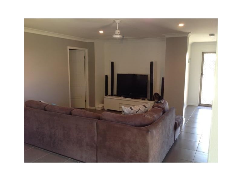 28 Daintree Blvd, Little Mountain QLD 4551