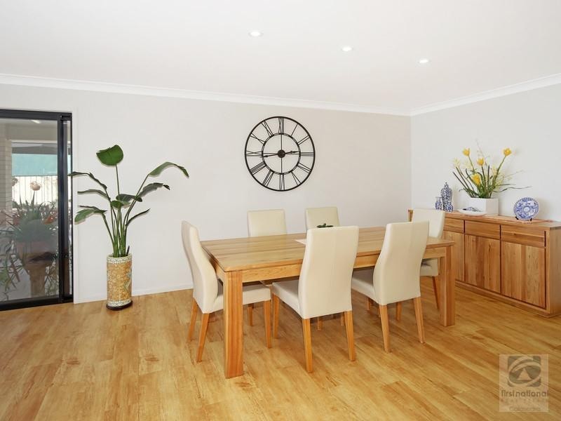 5 Highland Terrace, Little Mountain QLD 4551