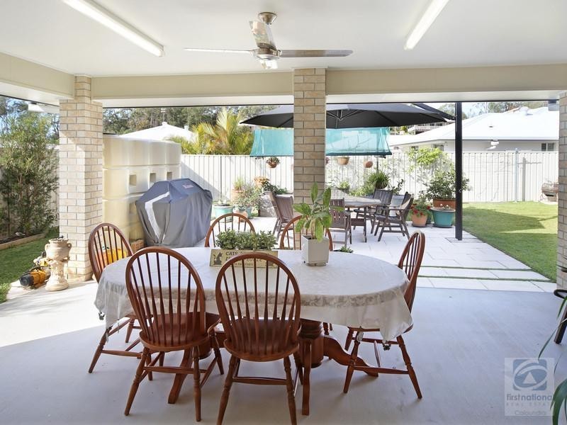 5 Highland Terrace, Little Mountain QLD 4551