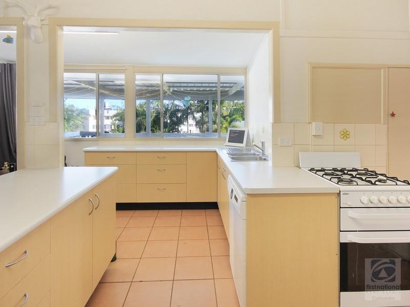 6 Verney Street, Kings Beach QLD 4551