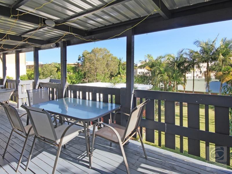 6 Verney Street, Kings Beach QLD 4551