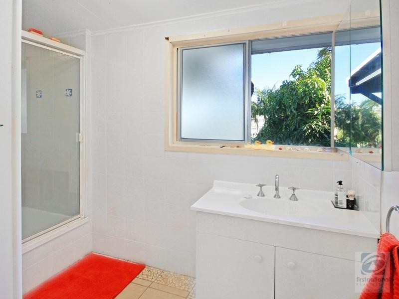 6 Verney Street, Kings Beach QLD 4551