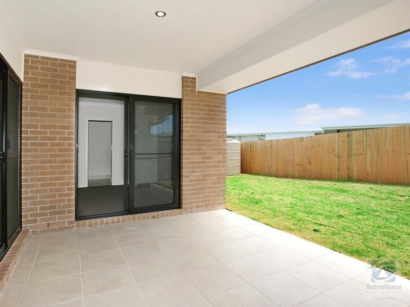 19 Rosseau Street, Bells Creek QLD 4551